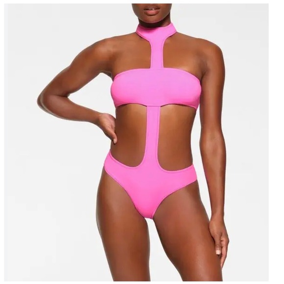 SKIMS Other - SKIMS‎ Recycled Swim Cut Out Halter Monokini Taffy Pink Womens Large*SOLD OUT